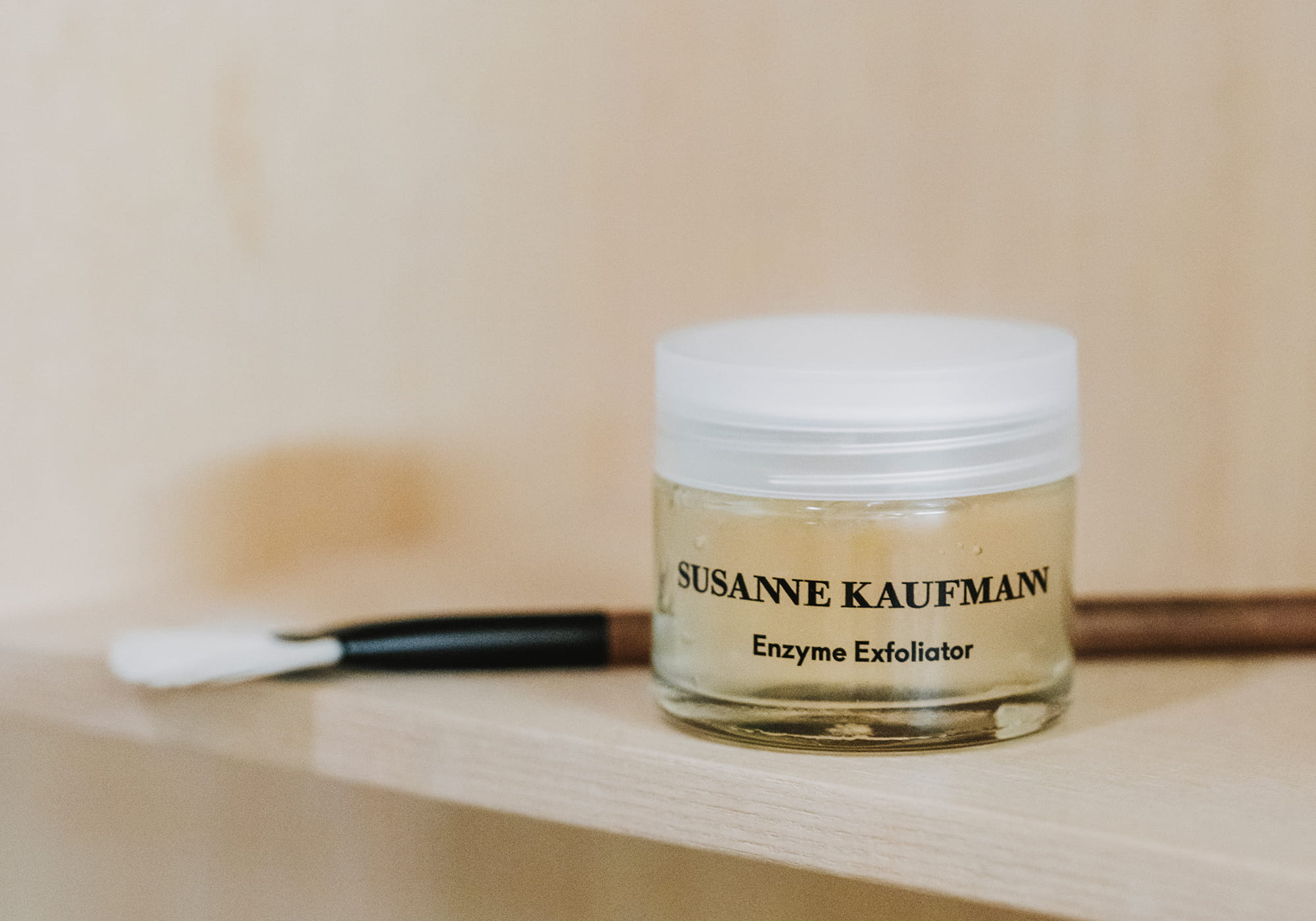 Hormonal Skincare - Susanne Kaufmann EN