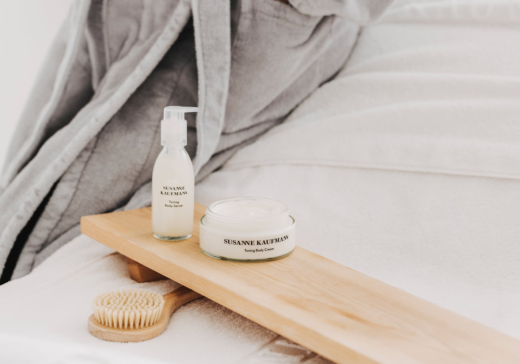 Smooth, Supple Legs - Susanne Kaufmann EN